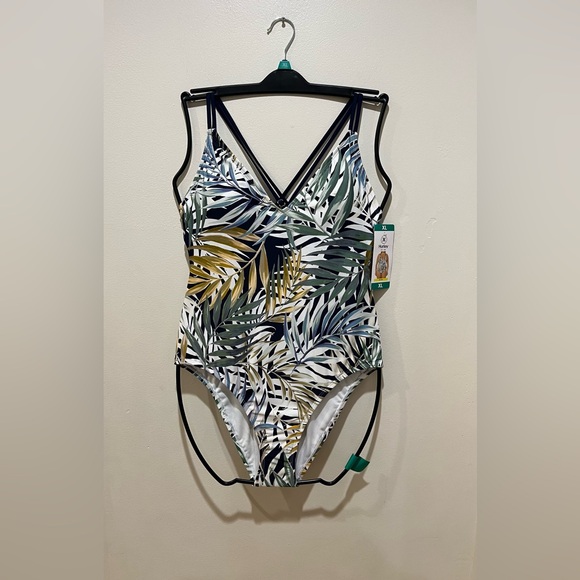 Hurley Other - Hurley NWT Tropical One Piece Swimsuit - women’s size XL